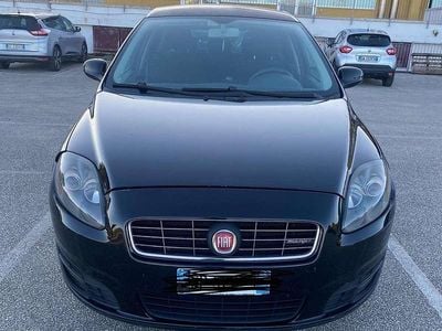 Usata Fiat Croma Dynamic 120 CV (88 kW) 2009 Nero Station wagon