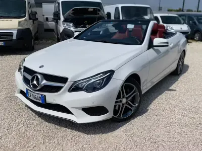 Usata Mercedes E220 Premium 170 CV (125 kW) 2014 Bianco Cabrio