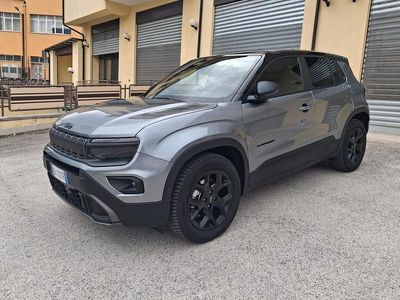 Occasion Jeep Avenger Overland 135 PK (99 kW) 2025 Grijs SUV