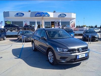 Usata VW Tiguan Business 116 CV (85 kW) 2018 Grigio SUV