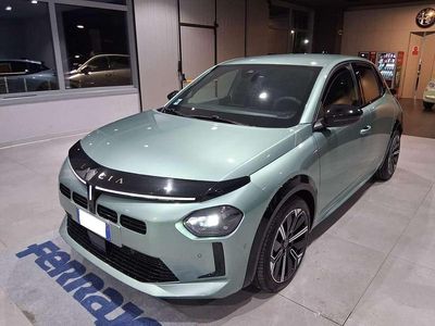 Usata Lancia Ypsilon 101 CV (74 kW) 2025 Verde giada Utilitaria