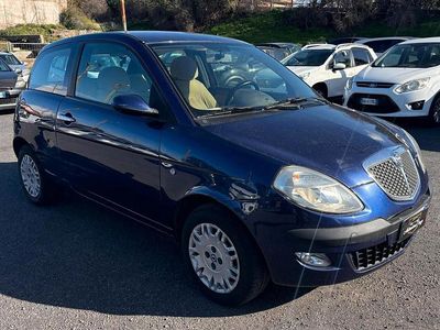 Usata Lancia Ypsilon 69 CV (50 kW) 2006 Blu Utilitaria