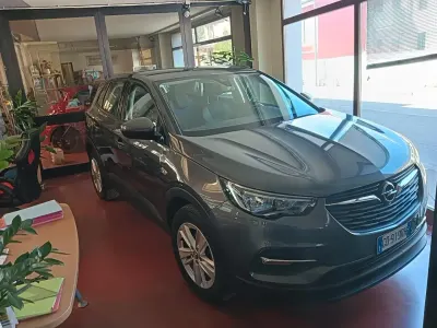 Usata Opel Grandland X Innovation 131 CV (96 kW) 2018 Grigio SUV