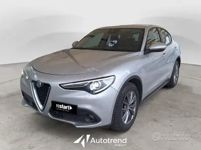 Usata Alfa Romeo Stelvio Business 160 CV (117 kW) 2020 Grigio SUV