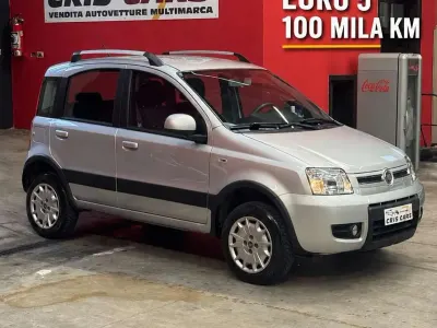 Usado Fiat Panda 4x4 Climbing 69 HP (50 kW) 2012 Cinzento Citadino