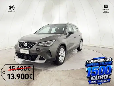 Usata Seat Arona Xperience 95 CV (69 kW) 2023 Grigio tetto nero SUV