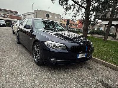 Usata BMW 525 Comfort Edition 2013 Blu Station wagon