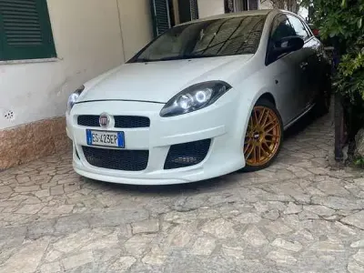 Usata Fiat Bravo 163 CV (119 kW) 2013 Utilitaria