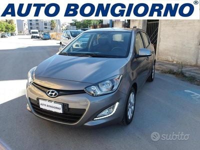 Usata Hyundai i20 75 CV (55 kW) 2014 Giallo Utilitaria