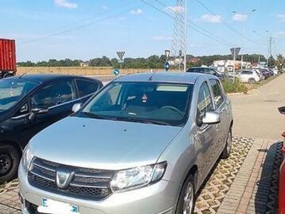 usata Dacia Sandero Laureate GPL 2013 (neopatentati)