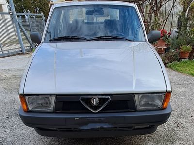 Usata Alfa Romeo 75 120 CV (88 kW) 1989 Grigio Berlina