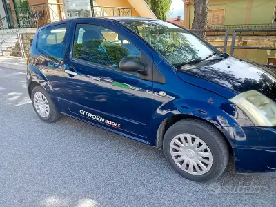 Usata Citroën C2 68 CV (50 kW) 2006 Bluazzurro Utilitaria