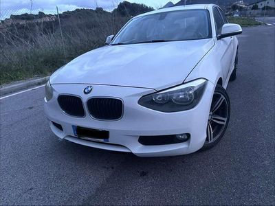 Usata BMW 118 143 CV (105 kW) 2012 Utilitaria
