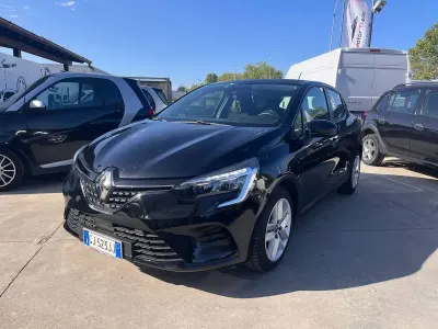 Brugt Renault Clio V Business 91 HK (66 kW) 2022 Sort Sedan