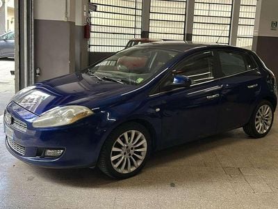 Usata Fiat Bravo Emotion 120 CV (88 kW) 2010 Blu/azzurro Utilitaria