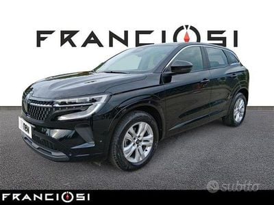 Usata Renault Austral Equilibre 130 CV (95 kW) 2024 Nero SUV