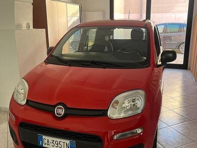 Usata Fiat Panda Easy 69 CV (50 kW) 2020 Rosso Utilitaria