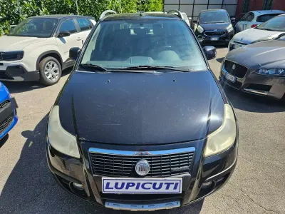 Usata Fiat Sedici Emotion 120 CV (88 kW) 2008 Nera SUV