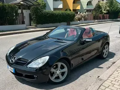 Usata Mercedes SLK200 2007 Nero Cabrio