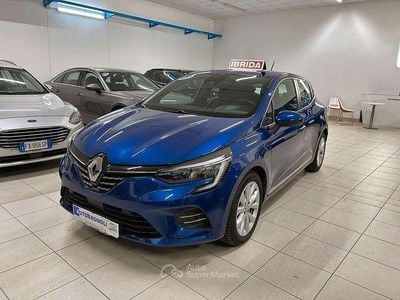 Usata Renault Clio V Intens 140 CV (102 kW) 2022 Blu Berlina