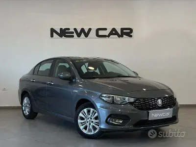 Usata Fiat Tipo Lounge 95 CV (69 kW) 2016 Grigio Berlina