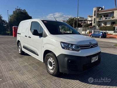 Usata Citroën Berlingo 102 CV (75 kW) 2020 Bianco Monovolume
