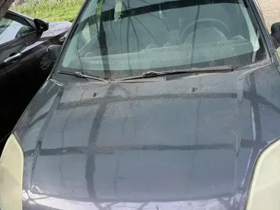 Begagnad Ford Fiesta 68 HK (50 kW) 2005 Blå Halvkombi