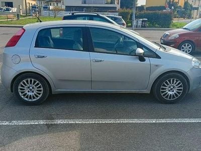 Usata Fiat Grande Punto 2009 Grigio Utilitaria