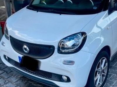 Usata Smart ForFour 61 CV (44 kW) 2019 Bianco Utilitaria