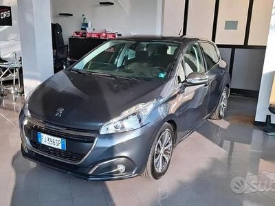 Usata Peugeot 208 Allure 99 CV (72 kW) 2017 Grigio Utilitaria
