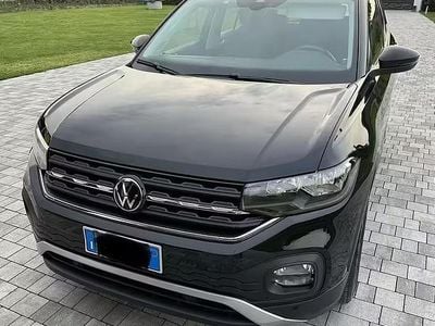 Usata VW T-Cross Style 110 CV (80 kW) 2023 Nero SUV