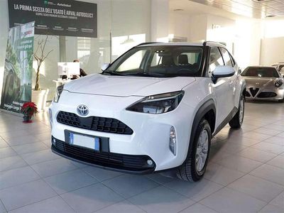 Usata Toyota Yaris Cross Active 92 CV (67 kW) 2024 Bianco SUV