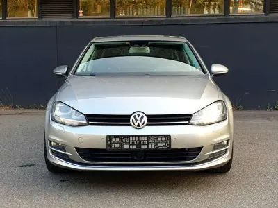 Usata VW Golf IV Highline 110 CV (80 kW) 2005 Beige Berlina