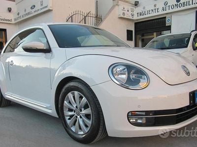 Usata VW Beetle Design 104 CV (76 kW) 2012 Bianco Utilitaria