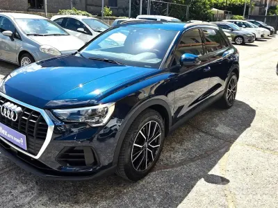 Usata Audi Q3 150 CV (110 kW) 2019 Blu SUV