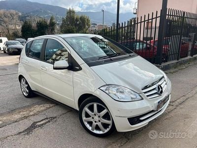 Usata Mercedes A150 Avantgarde 95 CV (69 kW) 2009 Bianco Berlina
