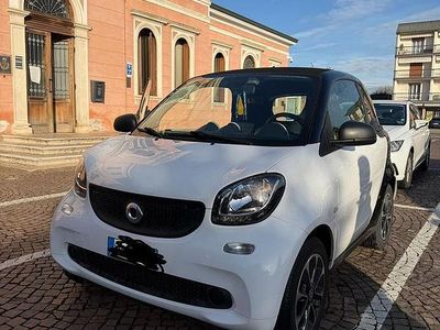 Bianco Usata 2018 Smart ForTwo Coupé Coupé | 11.000 €