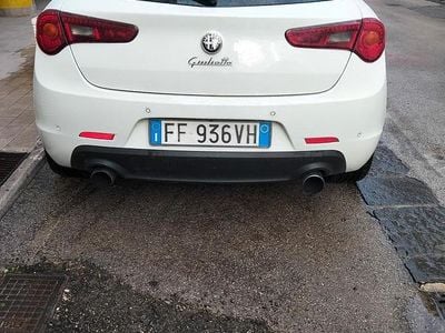 Usata Alfa Romeo Giulietta 140 CV (102 kW) 2011 Utilitaria