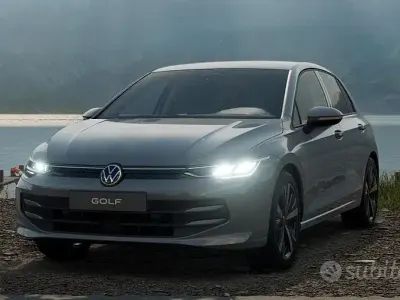 Nuova VW Golf VIII Edition 150 CV (110 kW) 2026 Grigio Berlina