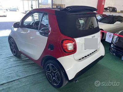 Usata Smart ForTwo Cabrio 61 CV (44 kW) 2017 Bianco Cabrio