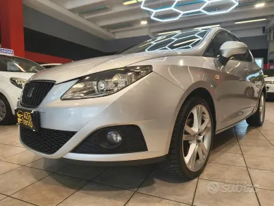 Usata Seat Ibiza Style 69 CV (50 kW) 2011 Grigio Berlina
