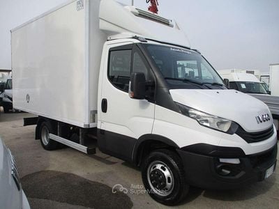 Usata Iveco Daily 150 CV (110 kW) 2019 Bianco Utilitaria