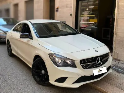 Käytetty Mercedes CLA180