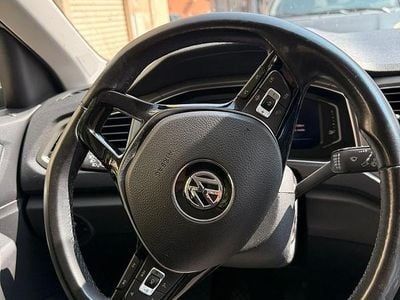 Usata VW T-Roc 116 CV (85 kW) 2020 Grigio SUV
