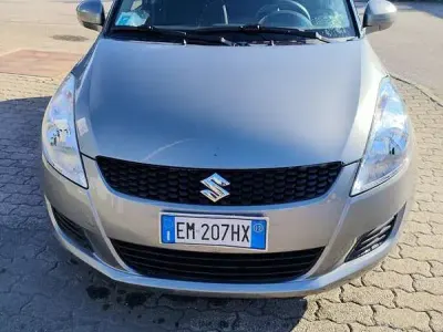 Usata Suzuki Swift GL 94 CV (69 kW) 2012 Grigio Utilitaria