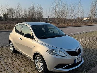 Usata Lancia Ypsilon 69 CV (50 kW) 2018 Utilitaria