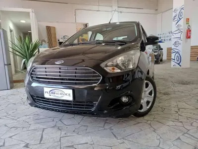 Usata Ford Ka 71 CV (52 kW) 2017 Nero Berlina
