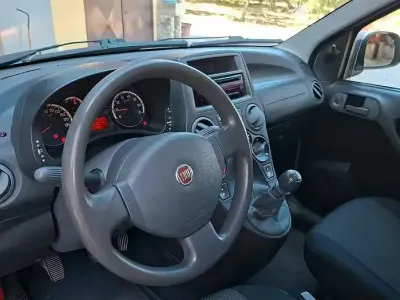 Usata Fiat Panda 75 CV (55 kW) 2011 Grigio Utilitaria