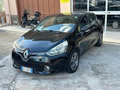 Usata Renault Clio IV Life 73 CV (53 kW) 2015 Nero Berlina