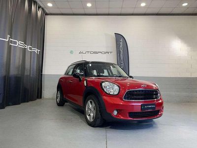 Usata Mini Cooper D 116 CV (85 kW) 2015 Rosso Utilitaria